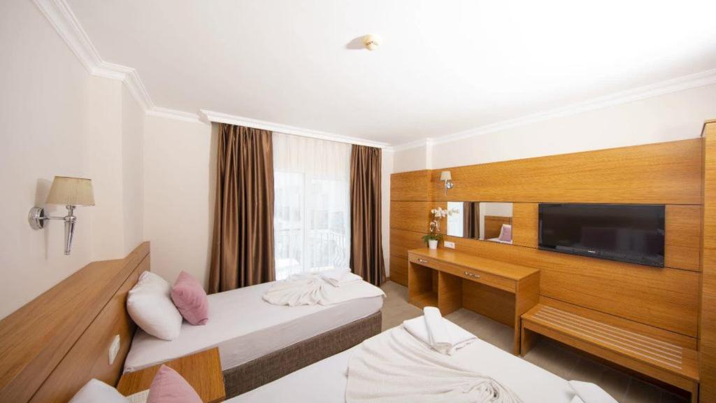 Elit Life Otel Çamyuva Exteriör bild